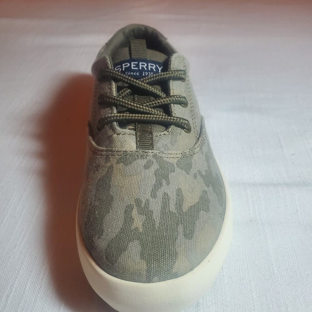 Sperry Spinnaker Washable Camo Boys Shoes Size 12.5M